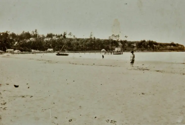 Browns Bay, 1930
