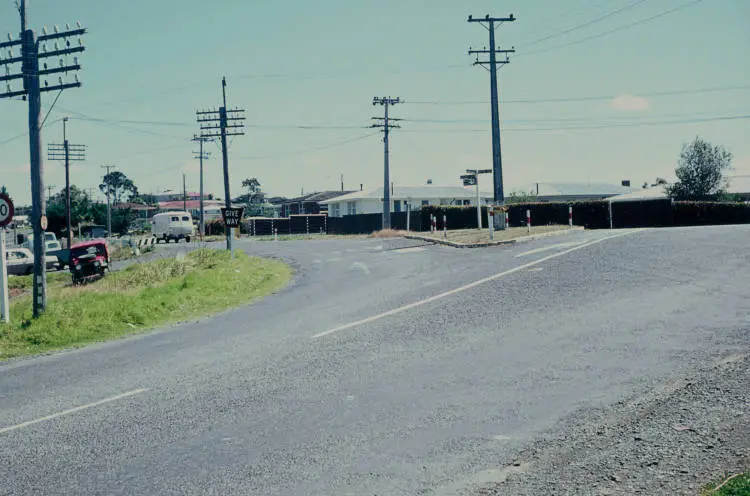 Intersection of Glenfield Road and Wairau Road, 1970s