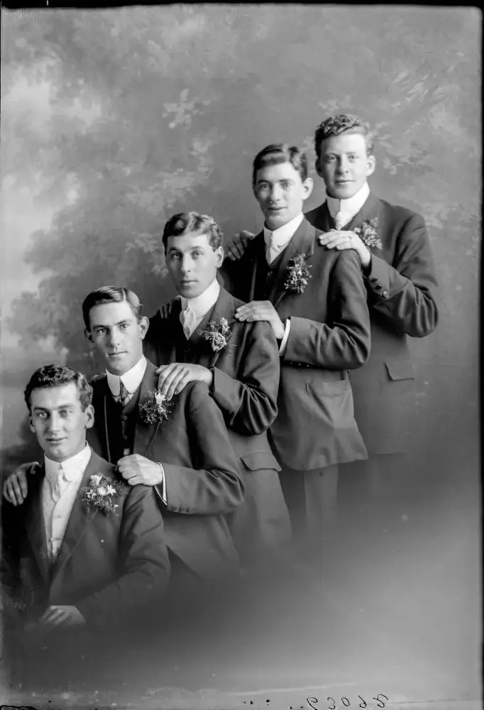 Hanson group, 1910