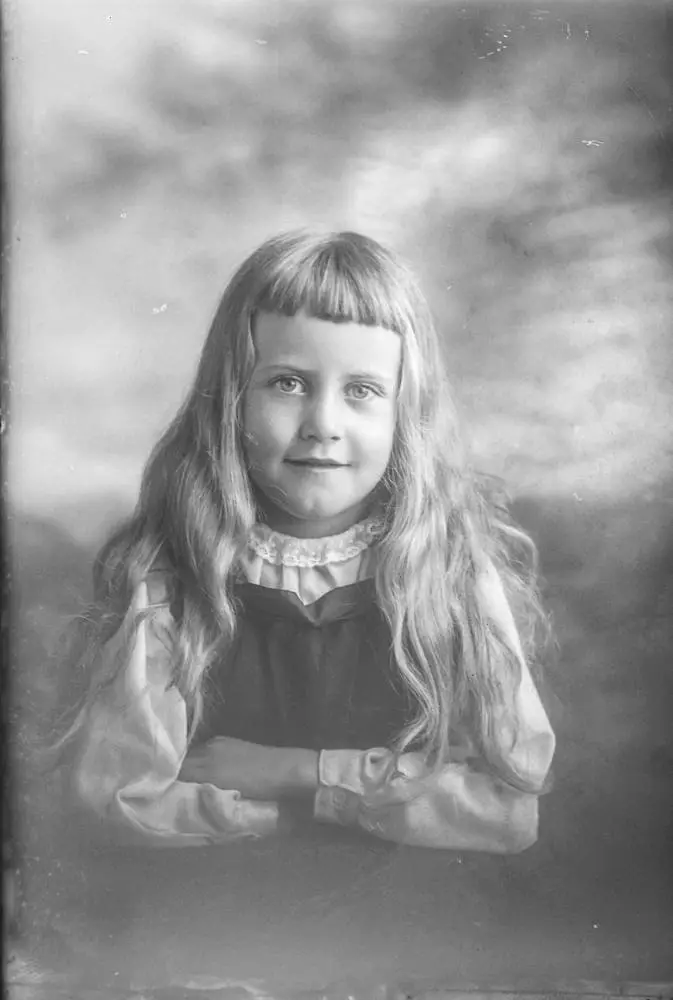 Missie Davis, 1910