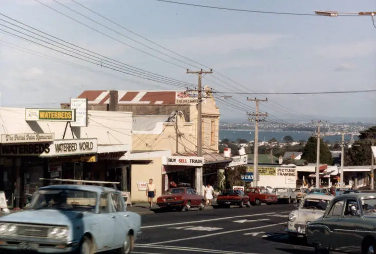 View south along Hinemoa Street, Highbury shops, Birkenhead