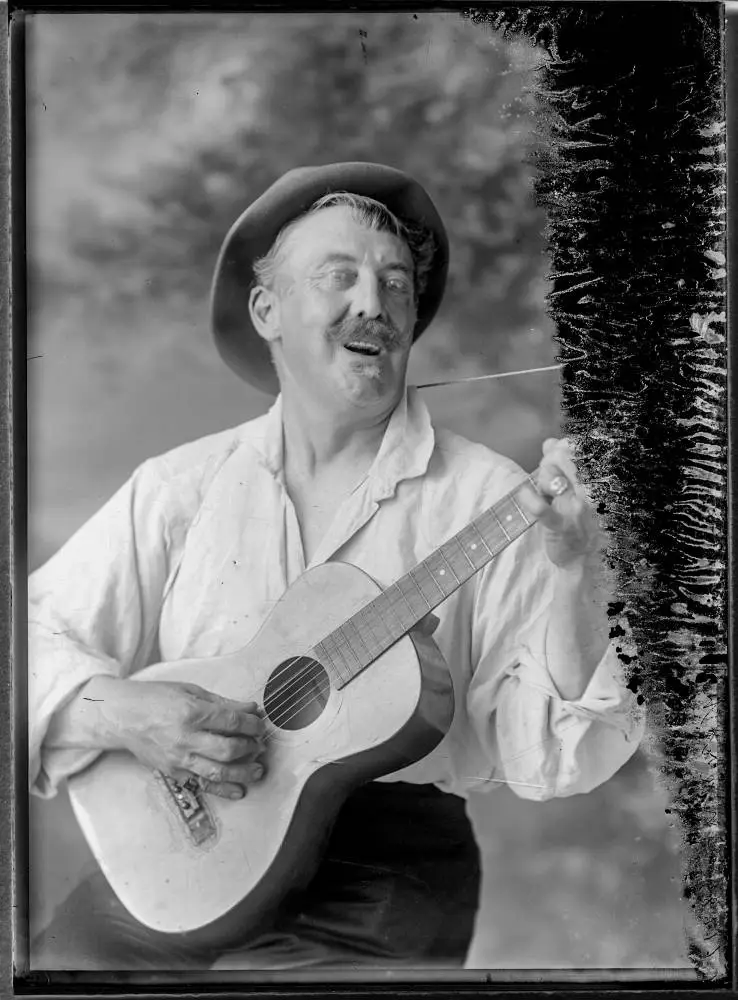Marchial Devitz, 1911