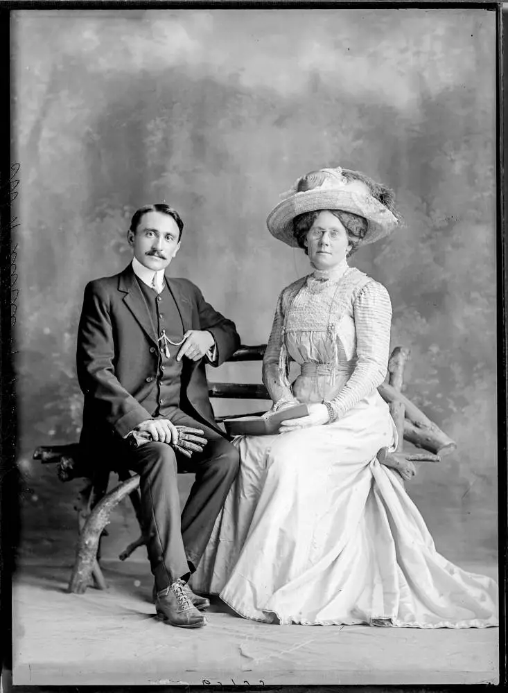 Mr and Mrs Peetree, 1911