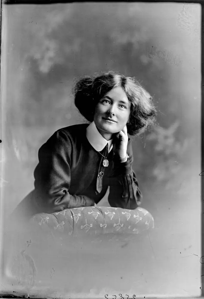 Miss McGuire, 1911