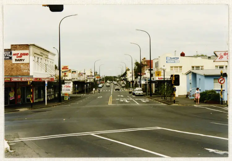 View of St George Street, Papatoetoe, ca 1995