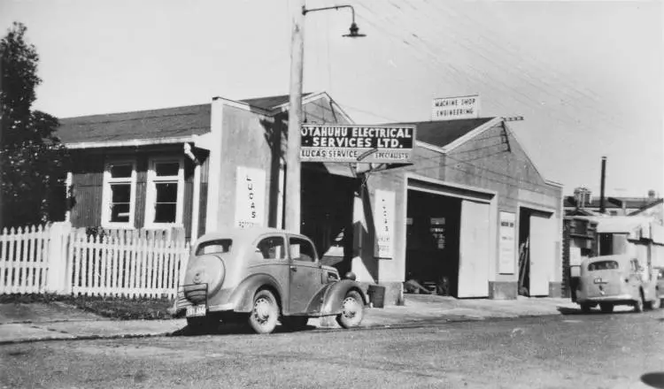 Ōtāhuhu Electrical Services Ltd, 1954.