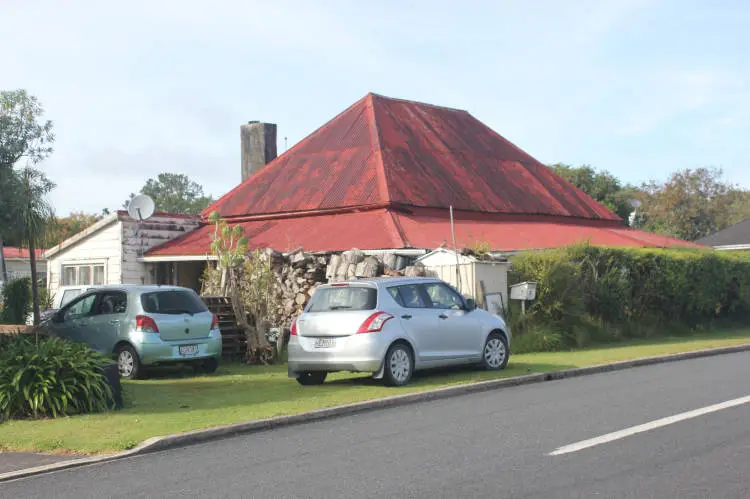 Hunter Star Hotel, Kawakawa, 2023