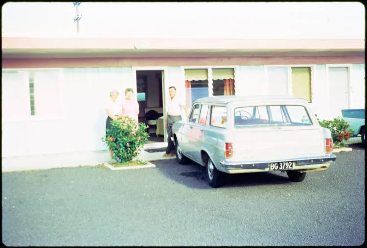 Meadow Court Motel, Papatoetoe, Auckland, 1966
