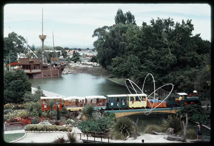 Fantasyland, Hastings
