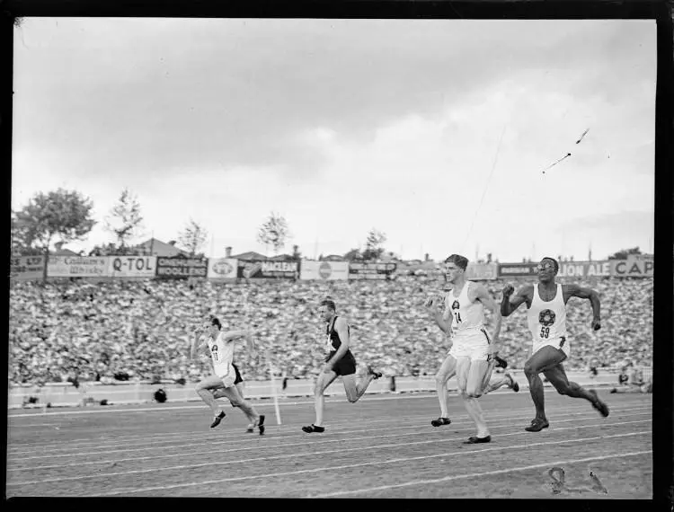 Men's 100 Yards Semifinal, British Empire Games, Eden Park, 1950