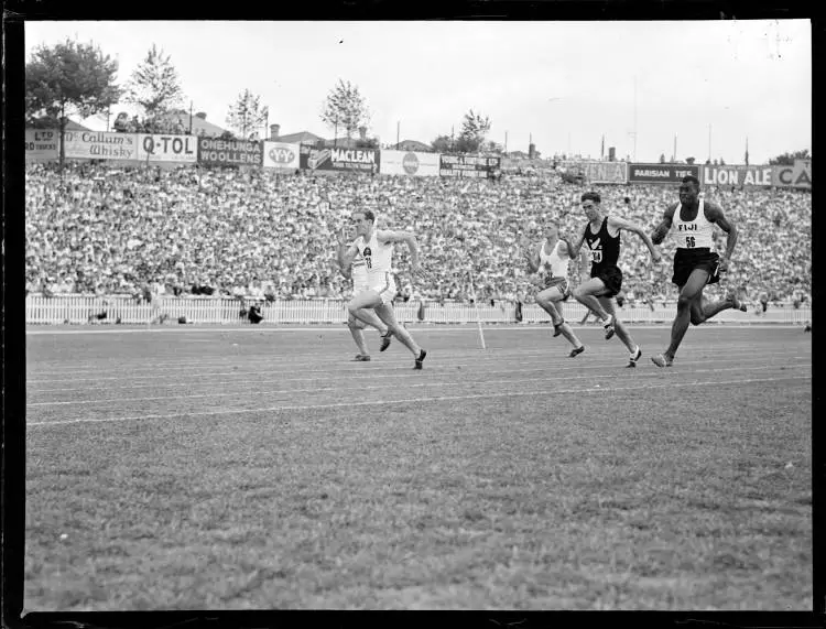 Men's 100 Yards Heats, British Empire Games, Eden Park, 1950