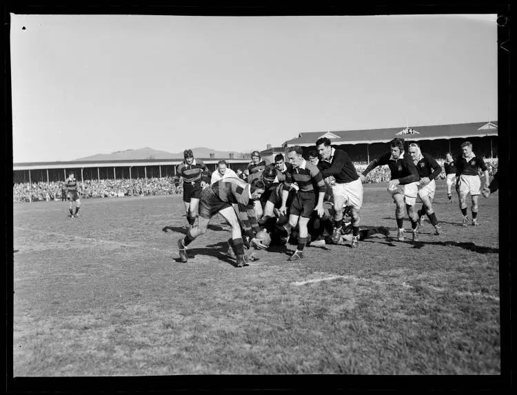 Ranfurly Shield: Wellington versus Canterbury, Lancaster Park, Christchurch, 1955