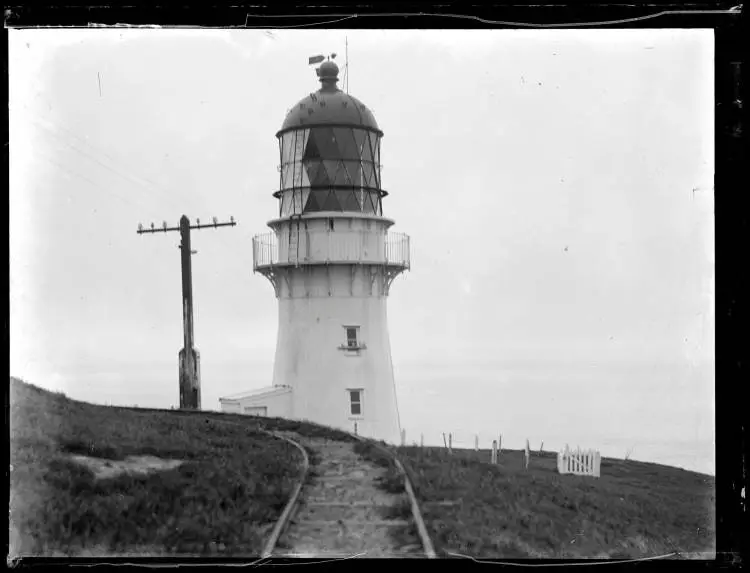 Stephens Island Lighthouse, Cook Strait, 1932