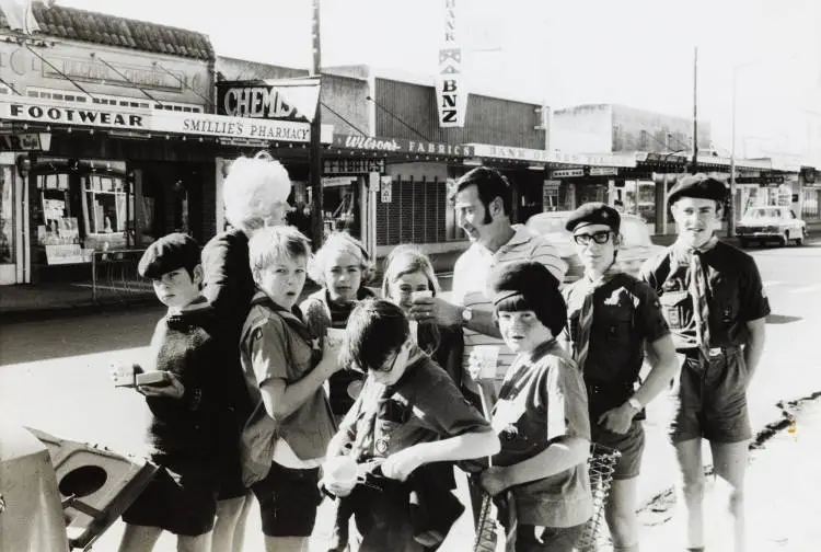 Walkathon, Papatoetoe, 1971.