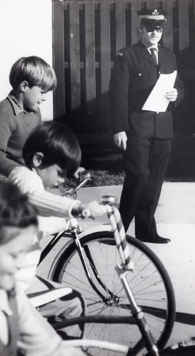 Boys on bikes, Māngere, 1972