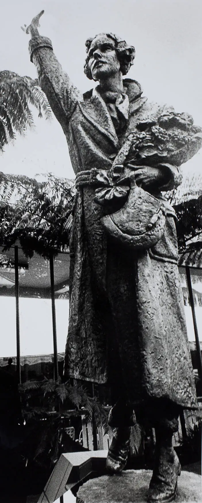 'Airport tribute', Auckland International Airport, 1990