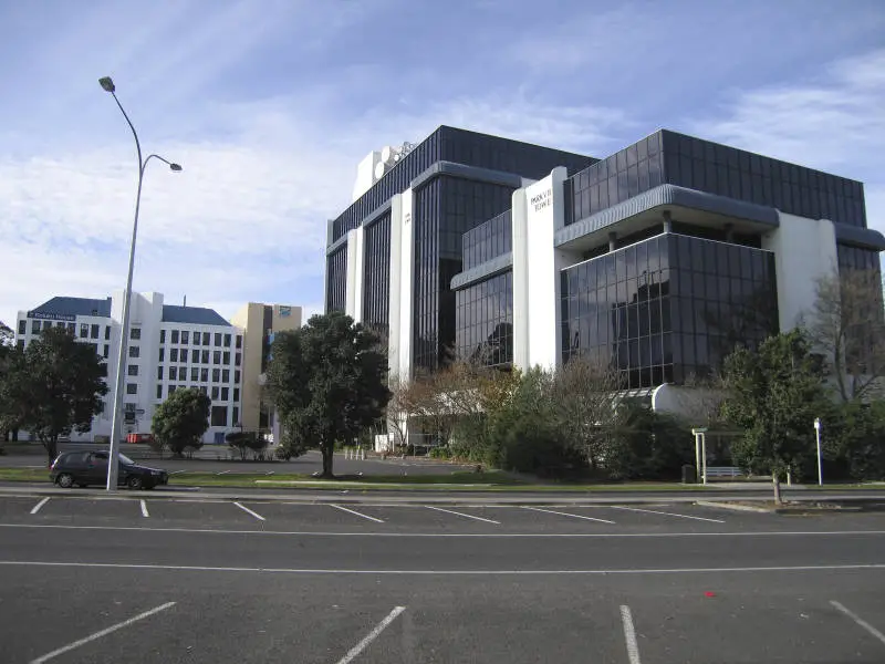 Parkview Towers, Manukau City Centre, 2005