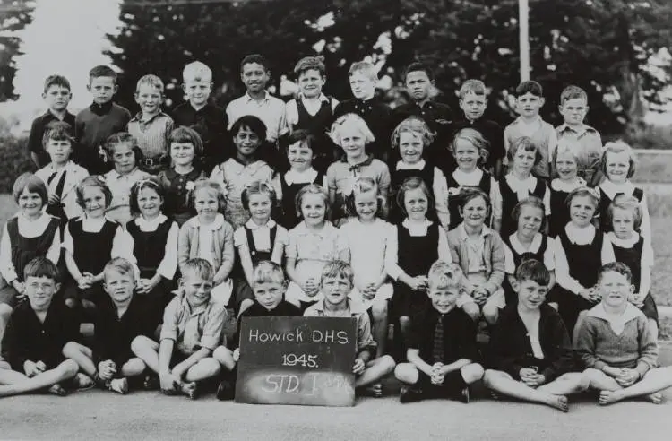 Class photograph, Howick District High School, 1945.