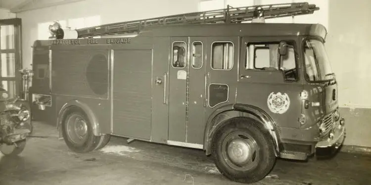 New fire engine, Papatoetoe, 1967