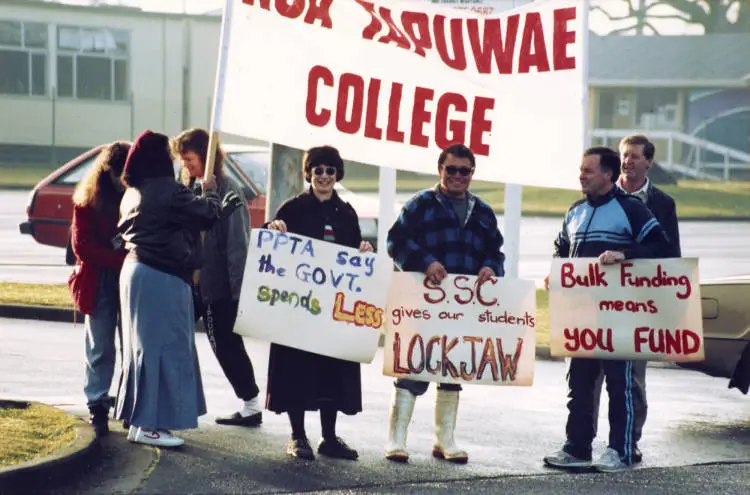 Protest, Nga Tapuwae College, Māngere, 1992