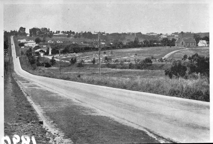 Cemetery hill, Great North Road, Glen Eden.
