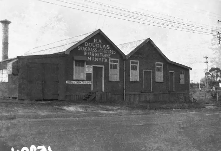 Old building by Martin's garage, Glen Eden.
