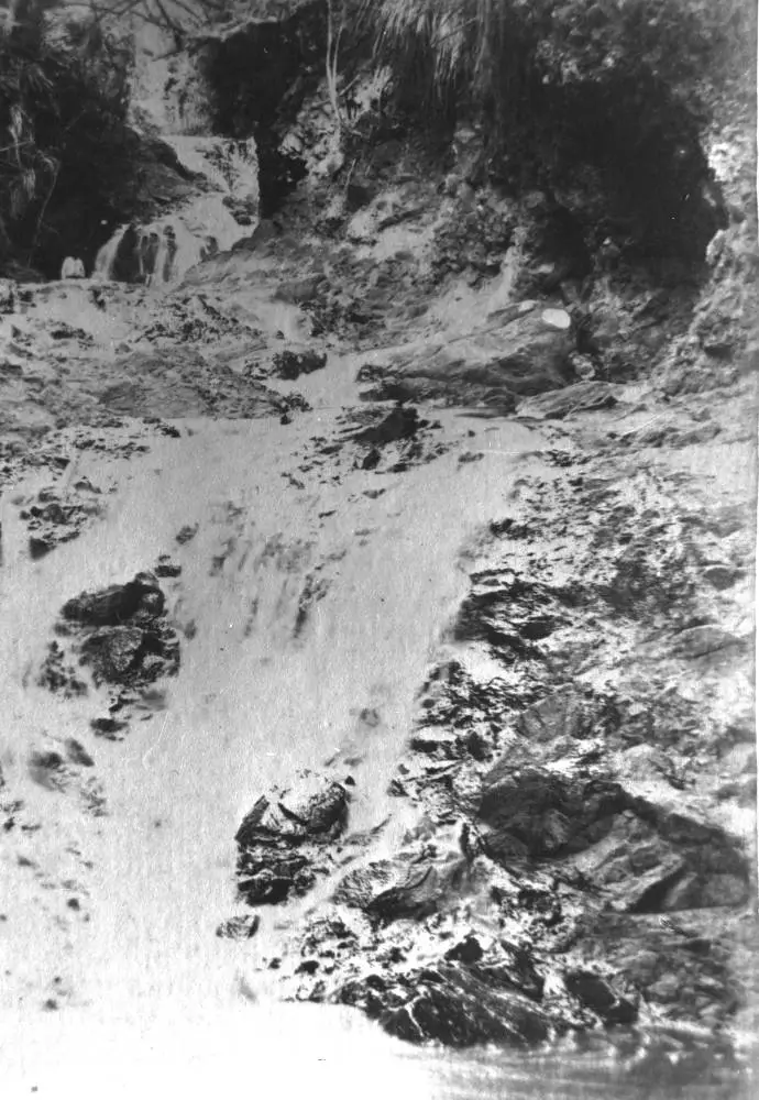 Cascade on Opal Pools Stream, Karekare.