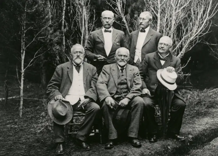 German internees, Motuihe Island