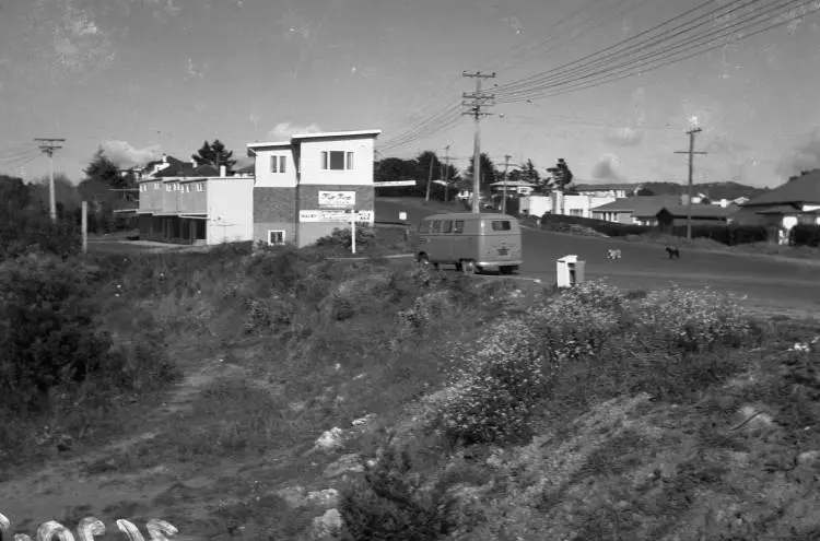 Shops on Glengarry Road, Glen Eden.