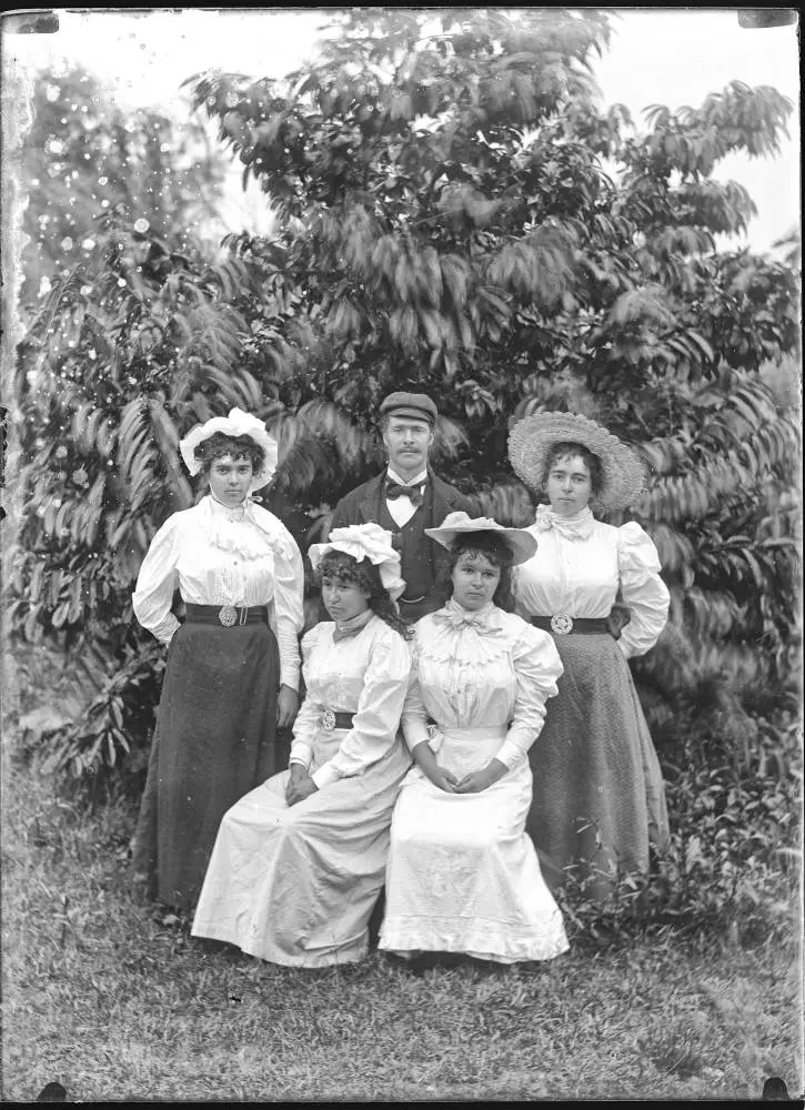Ray Irvine and four sisters