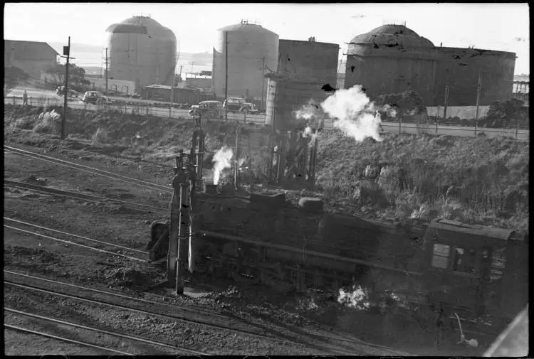 Steam locomotive