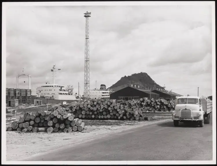 Mount Maunganui wharf