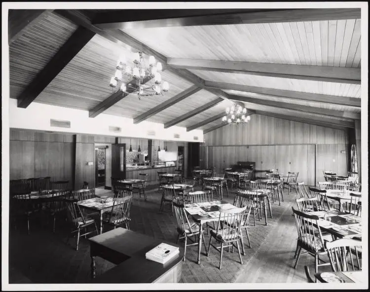 Poenamo Motor Hotel, Northcote, Auckland