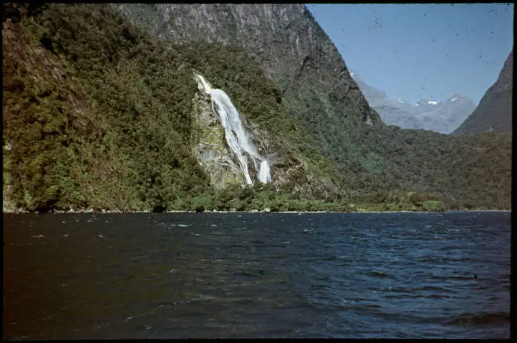 Bowen Falls, Milford Sound