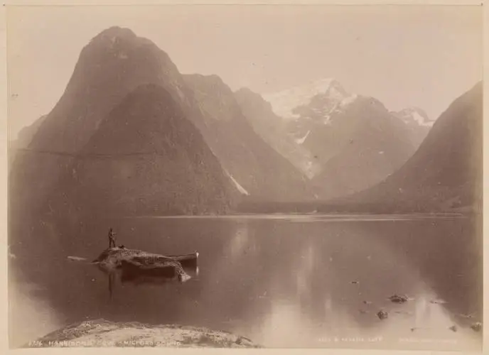 Harrison's Cove, Milford Sound