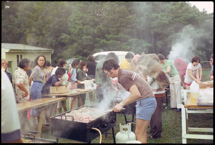 Barbeque at Totara Park, Manurewa, 1983