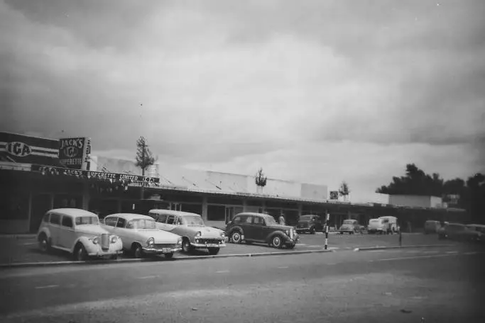Panmure shops, Christmas, 1960s