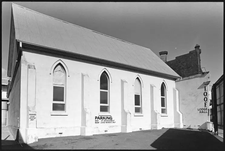 The Independent Order of Odd Fellows Lodge hall, Pitt Street, 1977