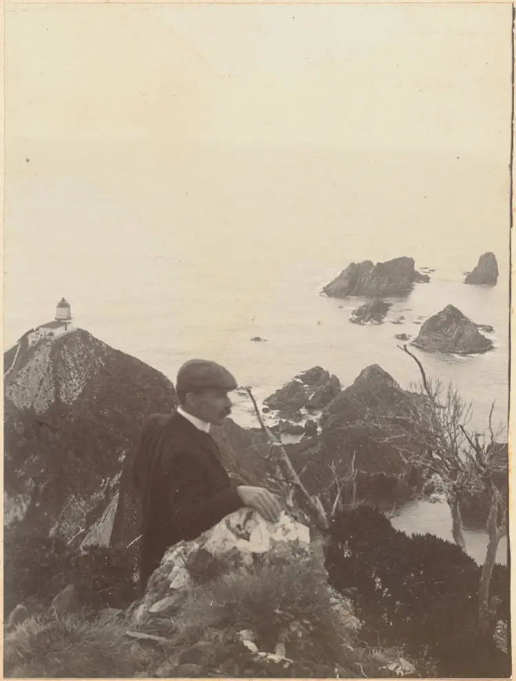 Nugget Point Lighthouse