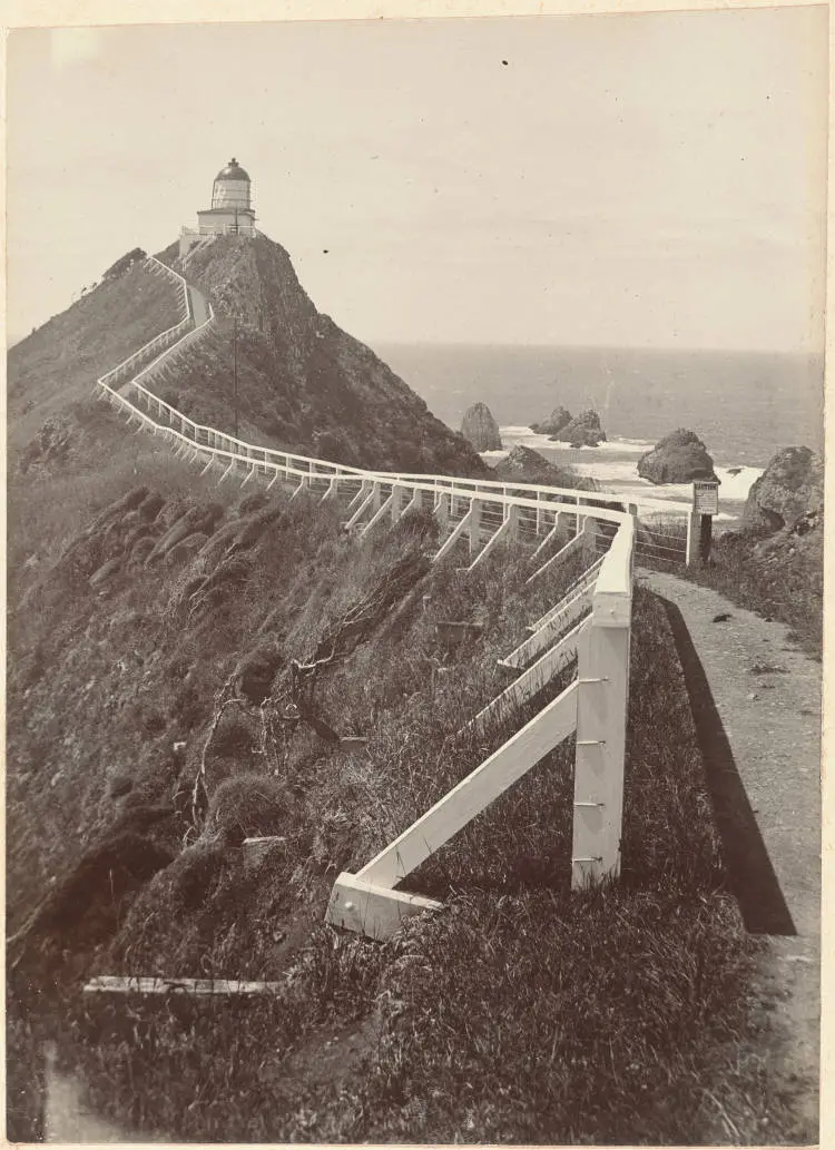 Nugget Point Lighthouse