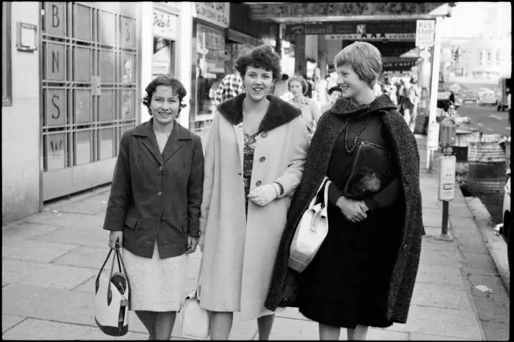 Street photo, Queen Street, Auckland, 1960