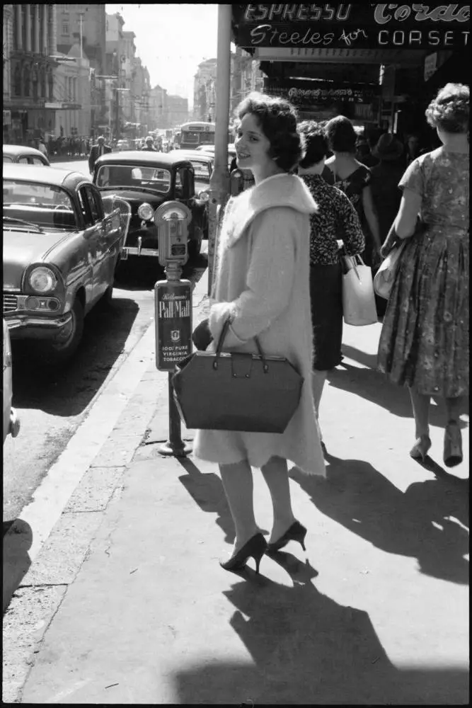 Street photo, Queen Street, Auckland, 1960