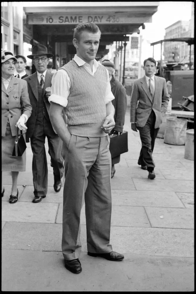 Street photo, Queen Street, Auckland, 1960