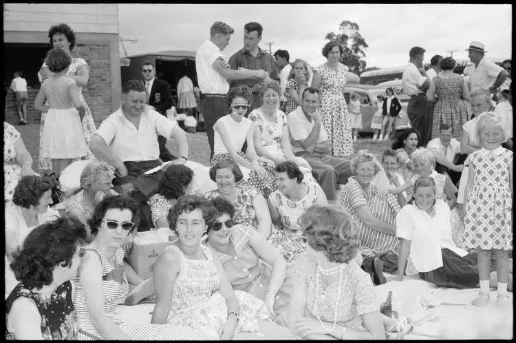 Marching girls competition, 1959