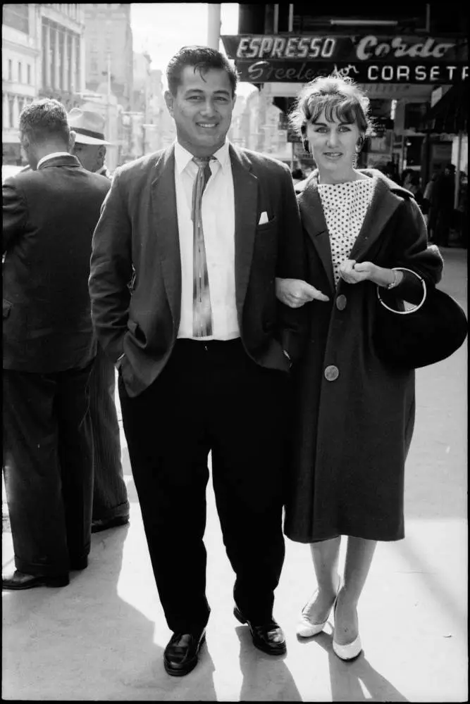 Street photo, Queen Street, Auckland, 1960