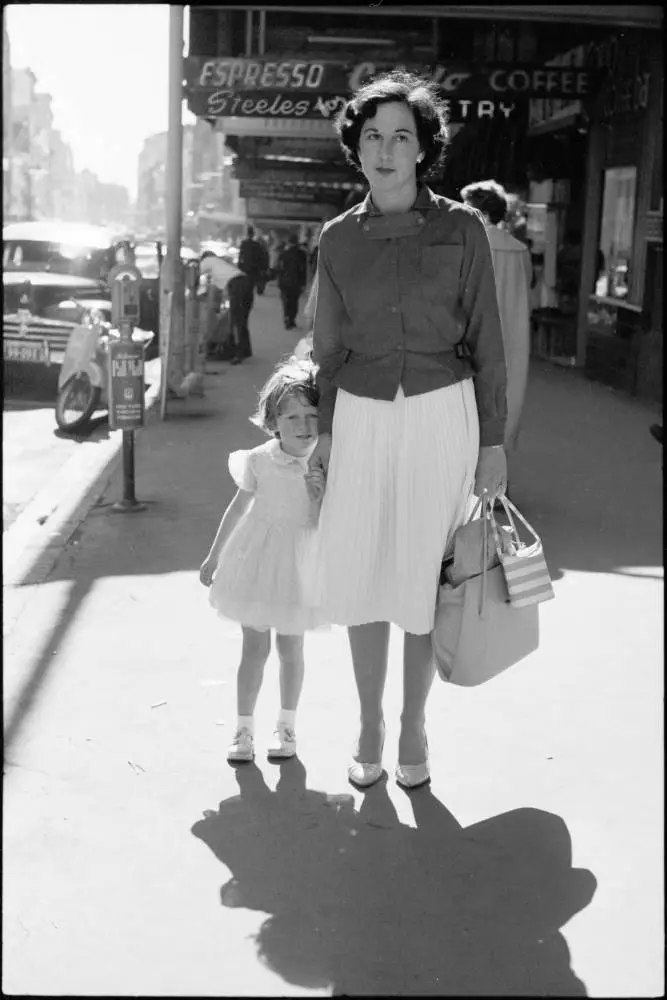 Street photo, Queen Street, Auckland, 1960