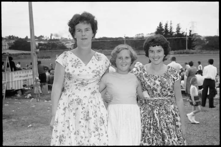 Marching girls competition, 1959