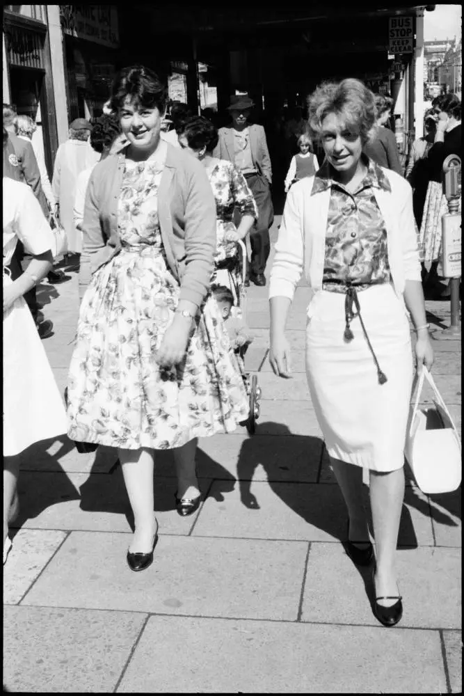 Street photo, Queen Street, Auckland, 1960