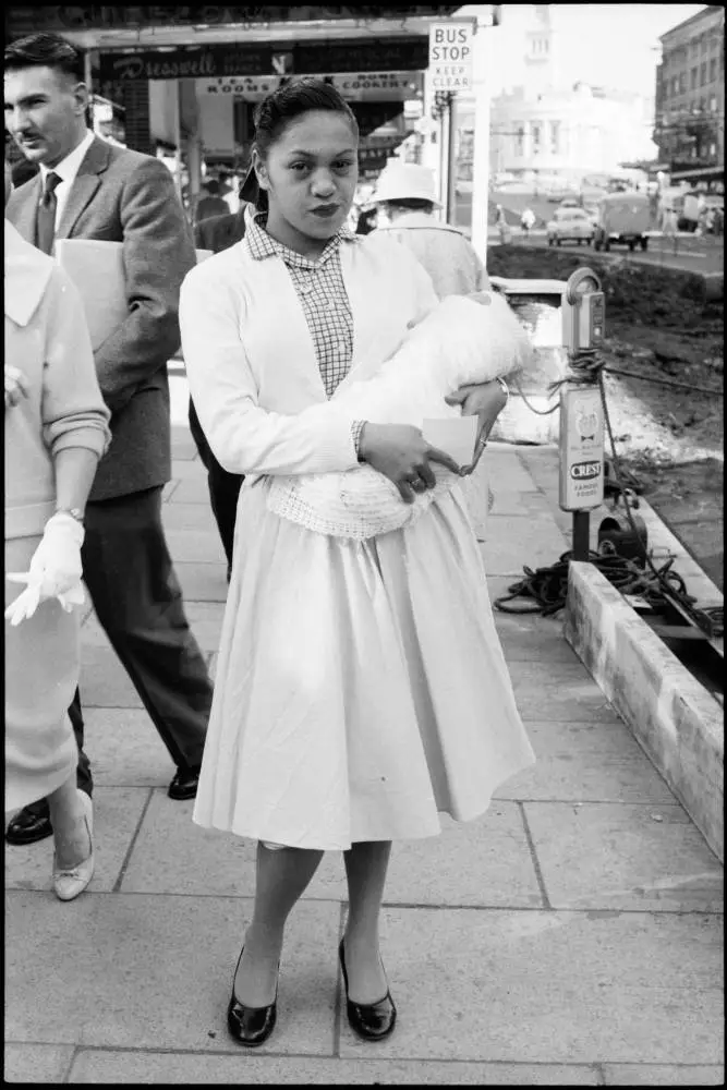 Street photo, Queen Street, Auckland, 1960