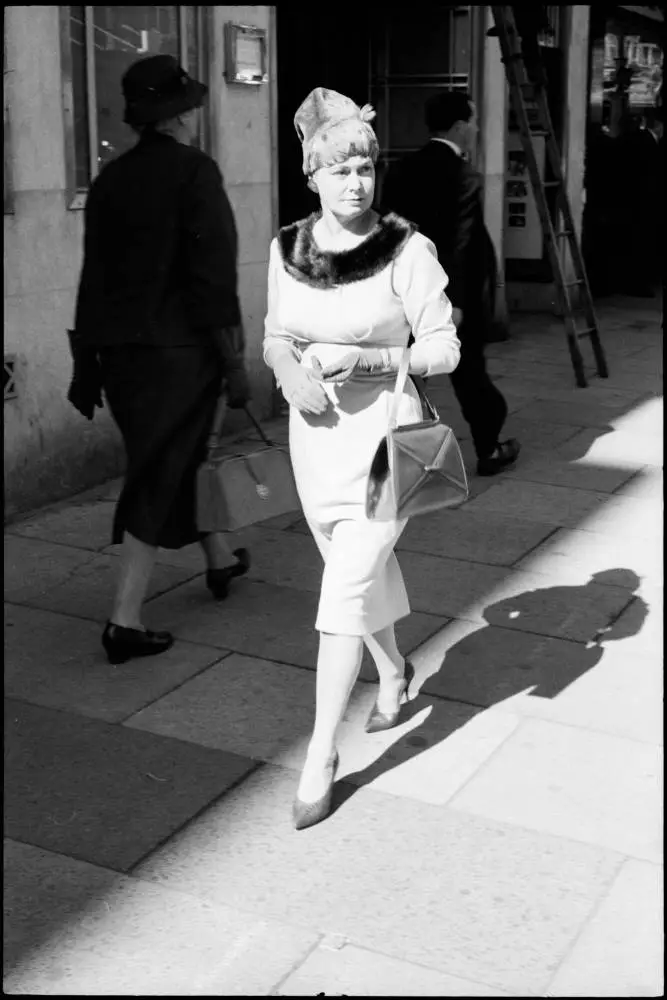 Street photo, Queen Street, Auckland, 1960